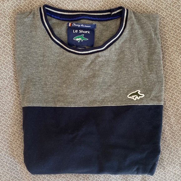 Le Shark brand grey&blue t-shirt!! - Picture 1 of 4